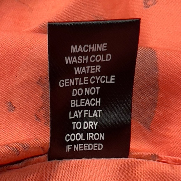 RSQ Shirt Mens Large Peach w/ Rose Pattern Short Sleeve Button up - Picture 9 of 9